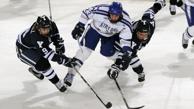 米兰体育APP下载-丁俊晖夺冠之路曲折 16强确定，中国5人晋级。，丁俊晖大赛冠军